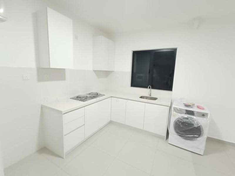 Service Residence for Rent at Huni @ Eco Ardence - Nazrin Affendy - Kitchen - PropertyGuru.com.my