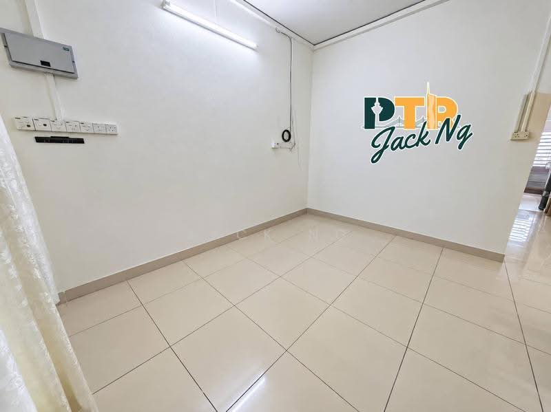 2-storey Terraced House for Sale in Taman Merbau (Butterworth) - Jack Ng - Interior - PropertyGuru.com.my