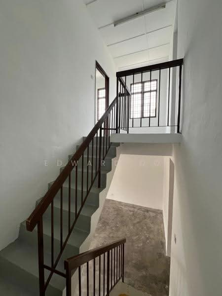 2-storey Terraced House for Sale in Taman Sri Watan (Ampang) - Edward Ooi - Interior - PropertyGuru.com.my