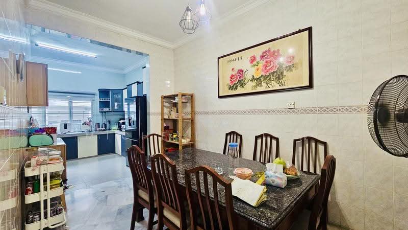 2-storey Terraced House for Sale in Alam Damai (Cheras) - Michelle Siow - Kitchen - PropertyGuru.com.my