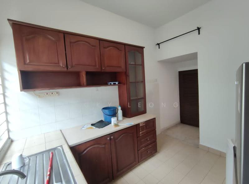 2-storey Terraced House for Sale in SS2 (Petaling Jaya) - Jacky Leong - Kitchen - PropertyGuru.com.my