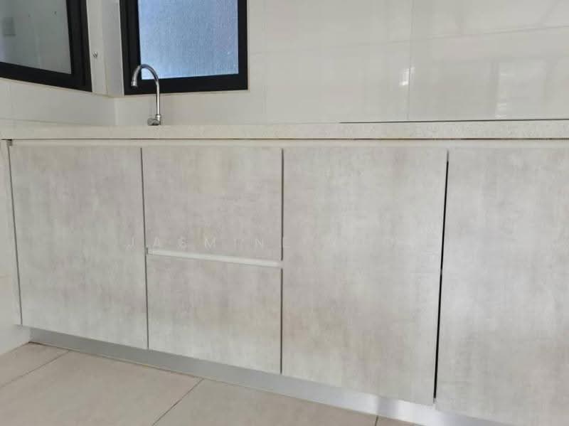 Kediaman Servis untuk Dijual di The Clio Residences - Jasmine Voon - Kitchen - PropertyGuru.com.my