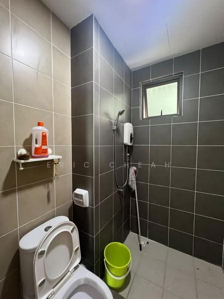 Kondominium untuk Dijual di Tree Sparina - Eric Cheah - Bathroom - PropertyGuru.com.my