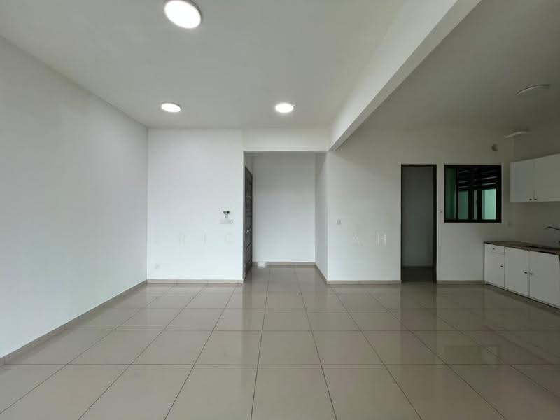 Kondominium untuk Dijual di Tree Sparina - Eric Cheah - Living Room - PropertyGuru.com.my