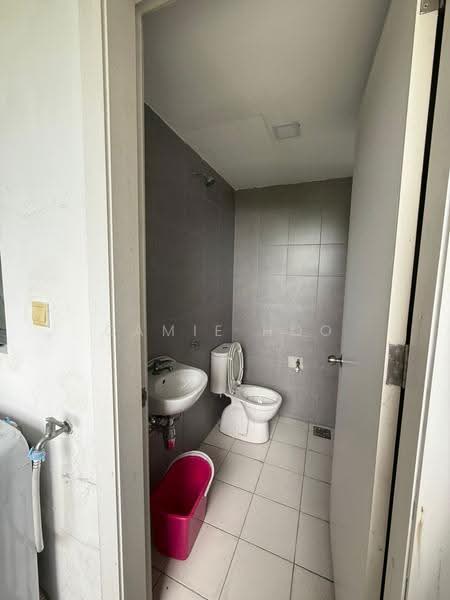 Kondominium untuk Dijual di Altitude 236 - Camie Hoo - Bathroom - PropertyGuru.com.my