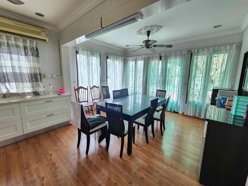Bungalow House untuk Dijual di Taman Bukit Mewah (Kajang) - Jessica Lim - Dining Room - PropertyGuru.com.my