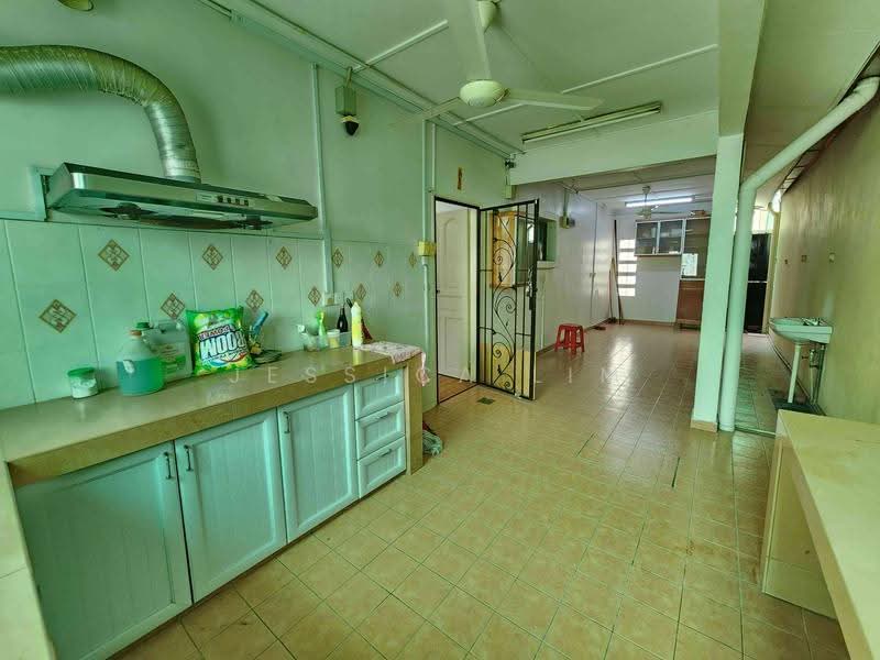 Bungalow House untuk Dijual di Taman Bukit Mewah (Kajang) - Jessica Lim - Kitchen - PropertyGuru.com.my