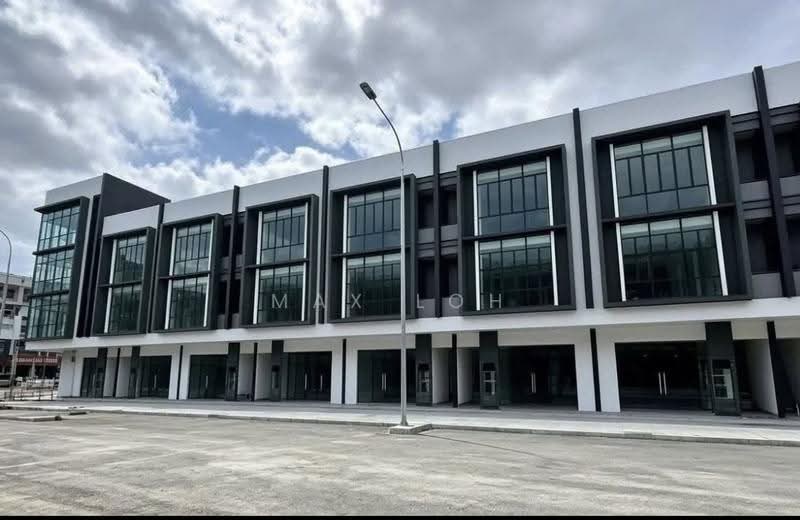 Kedai untuk Disewa di Bandar Baru Permas Jaya (Permas Jaya) - Max Loh - Exterior - PropertyGuru.com.my
