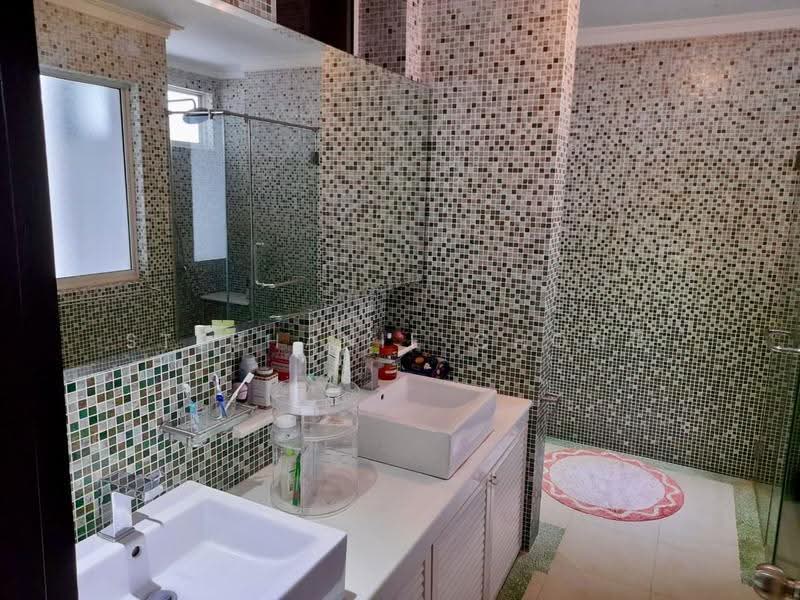 Condominium for Sale at Armanee Terrace - Stephanie Chong - Bathroom - PropertyGuru.com.my