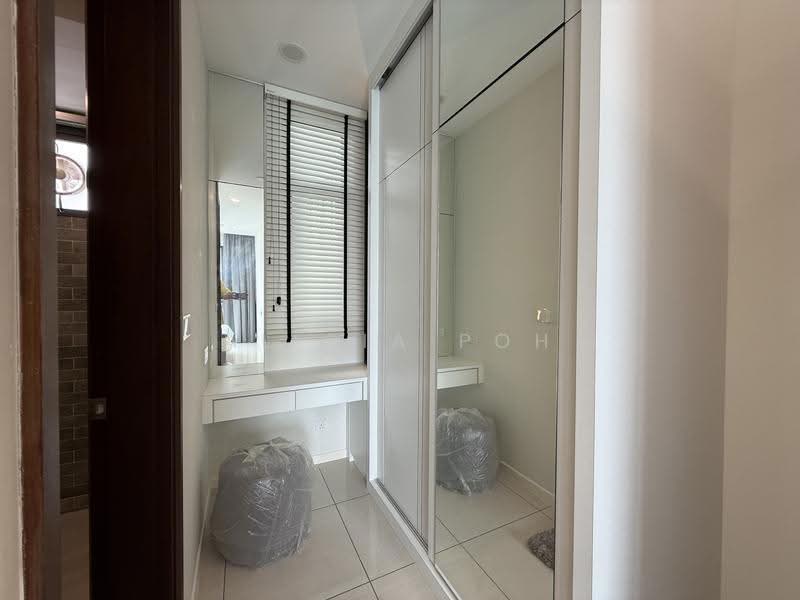 Condominium for Sale at Queens Residences Q2 @ Queens Waterfront - Alicia Poh - Interior - PropertyGuru.com.my