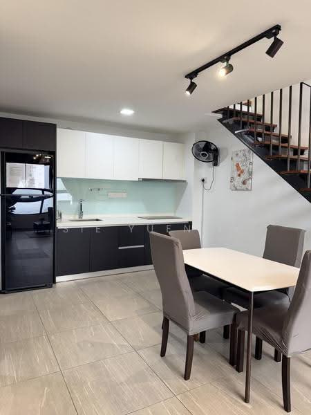Kediaman Servis untuk Dijual di Atwater : Service Residences - Sie Yuen Li - Kitchen - PropertyGuru.com.my