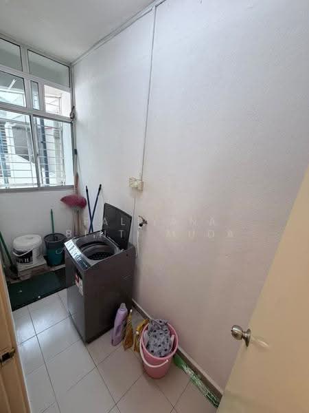 Pangsapuri untuk Dijual di Casa Riana - Faliyana binti Muda - PropertyGuru.com.my