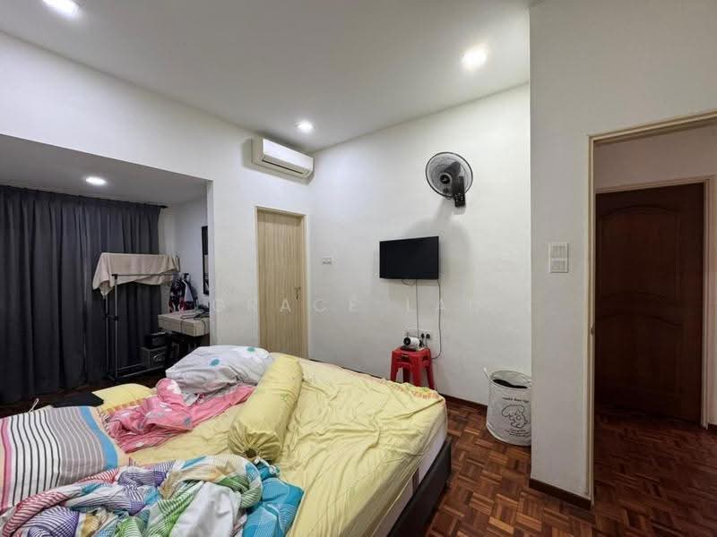 Rumah Teres 2-Tingkat untuk Dijual di Taman Johor Jaya (Johor Bahru) - Grace Lau - Bedroom - PropertyGuru.com.my