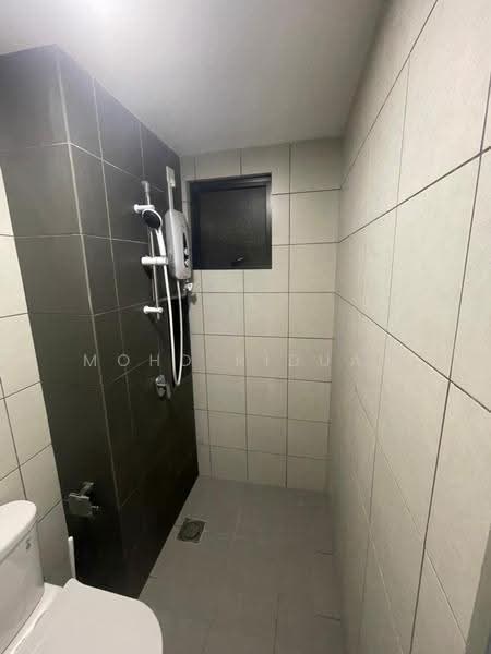 Kediaman Servis untuk Dijual di D'Vervain - Mohd Riduan - Bathroom - PropertyGuru.com.my