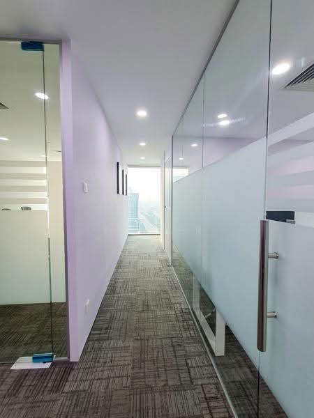 Office for Rent in Setia Alam (Selangor) - Esther Tan - Corridor - PropertyGuru.com.my