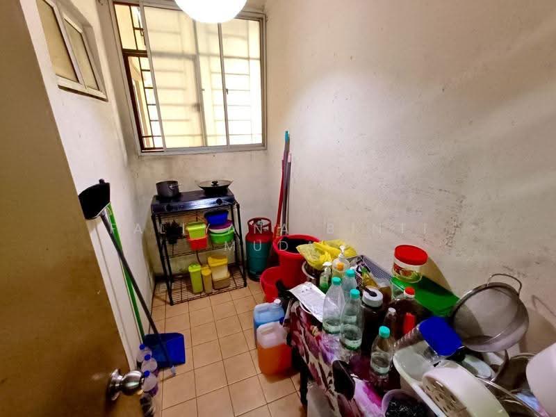 Condominium for Sale at Pangsapuri Saujana Gombak - Faliyana binti Muda - PropertyGuru.com.my