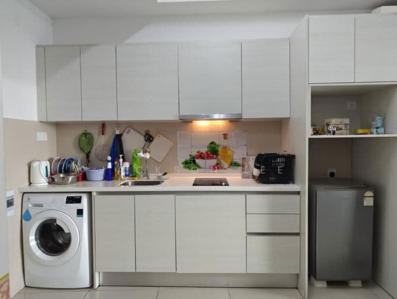 Service Residence for Rent at i-SOHO @ i-City - Jackson Lee - Kitchen - PropertyGuru.com.my