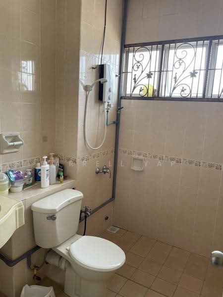 2-storey Terraced House for Sale in Bandar Puteri Puchong (Puchong) - Darrell Yap - Bathroom - PropertyGuru.com.my