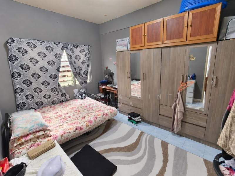 Pangsapuri untuk Dijual di Pangsapuri Laksamana - Faliyana binti Muda - PropertyGuru.com.my