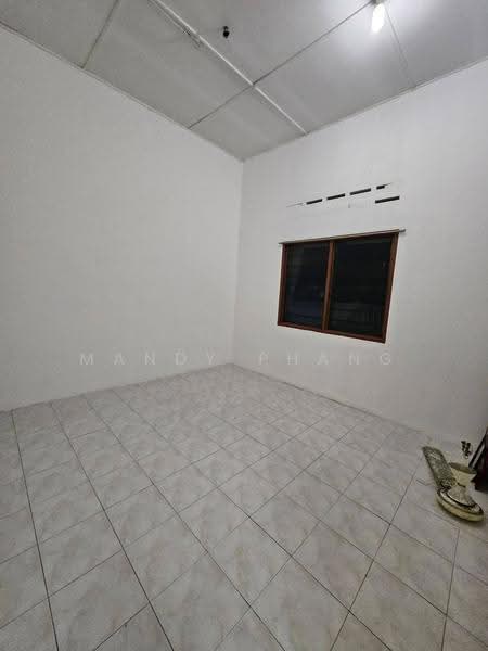 1-storey Terraced House for Rent in Kampung Simee (Ipoh) - Mandy Phang - Interior - PropertyGuru.com.my