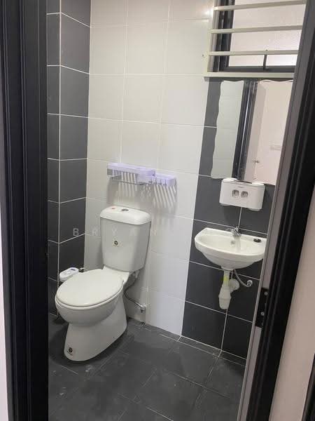 Kondominium untuk Disewa di Residensi Aman - Bryan Cho - Bathroom - PropertyGuru.com.my