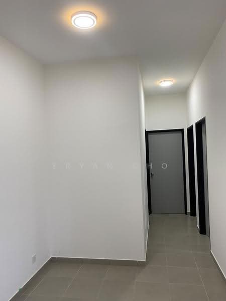 Kondominium untuk Disewa di Residensi Aman - Bryan Cho - Corridor - PropertyGuru.com.my