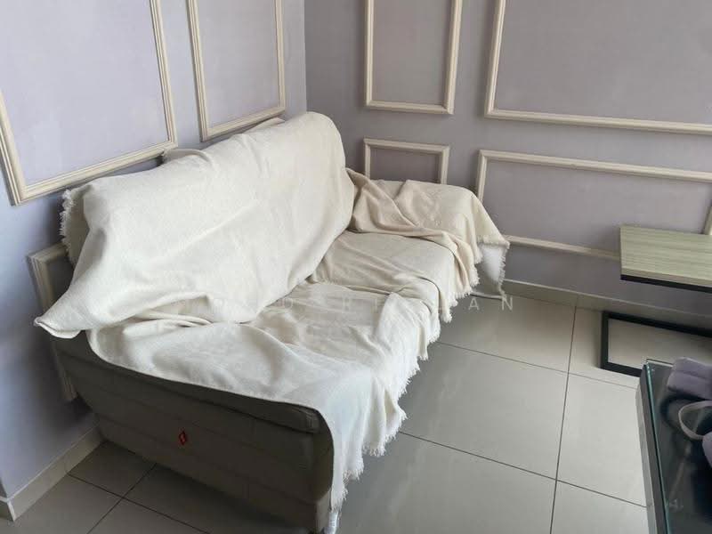 Kediaman Servis untuk Dijual di Hyde Tower - Mohd Riduan - Living Room - PropertyGuru.com.my