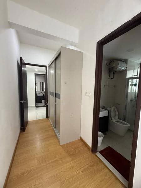 Condominium for Rent at Royal Strand @ Country Garden Danga Bay - Yen Ma - Corridor - PropertyGuru.com.my
