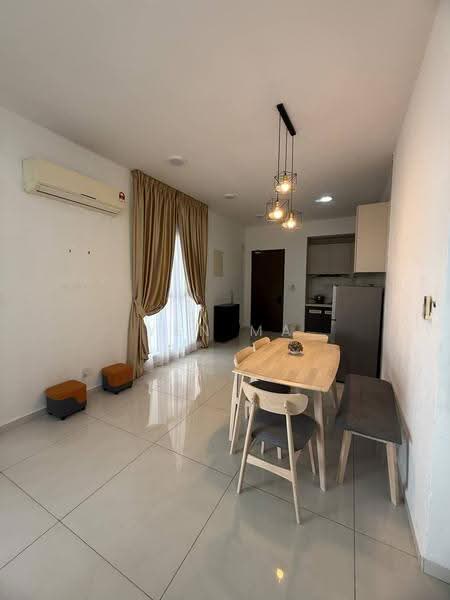 Condominium for Rent at Royal Strand @ Country Garden Danga Bay - Yen Ma - Dining Room - PropertyGuru.com.my