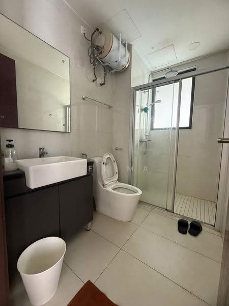 Condominium for Rent at Royal Strand @ Country Garden Danga Bay - Yen Ma - PropertyGuru.com.my