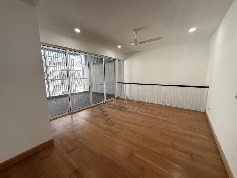 3-storey Terraced House for Sale in Putrajaya (Putrajaya) - Azizirrahim . - Balcony - PropertyGuru.com.my