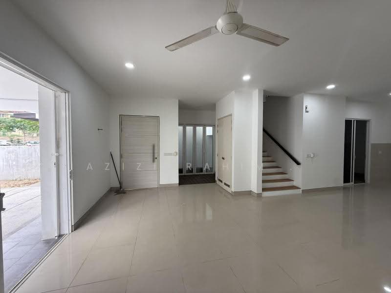 3-storey Terraced House for Sale in Putrajaya (Putrajaya) - Azizirrahim . - Living Room - PropertyGuru.com.my