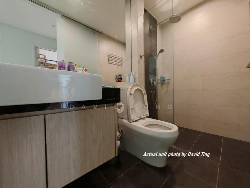 Semi-Detached House for Sale in Lake Fields (Sungai Besi) - David Ting - Bathroom - PropertyGuru.com.my