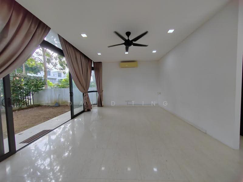 Semi-Detached House for Sale in Lake Fields (Sungai Besi) - David Ting - Living Room - PropertyGuru.com.my