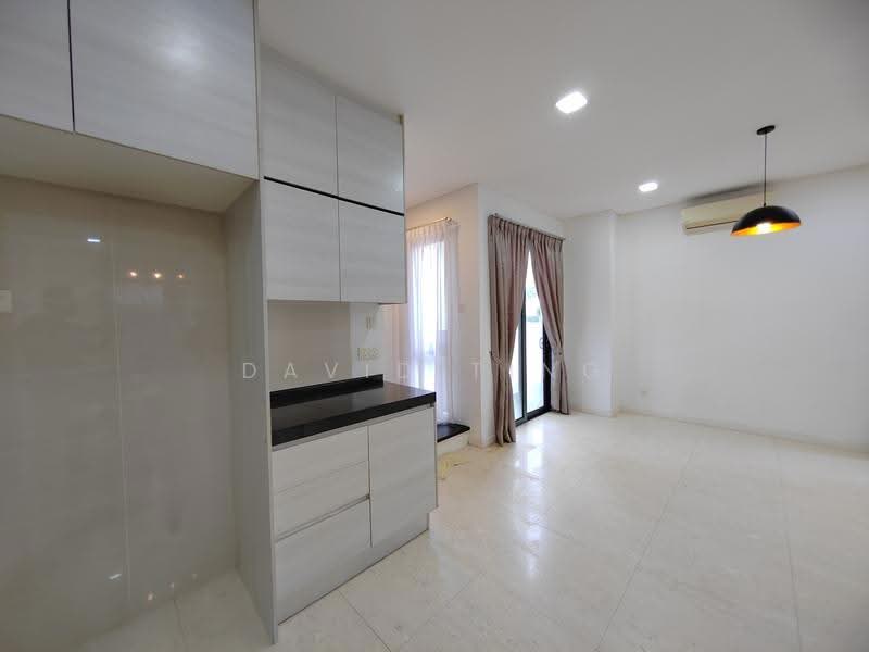 Semi-Detached House for Sale in Lake Fields (Sungai Besi) - David Ting - Interior - PropertyGuru.com.my