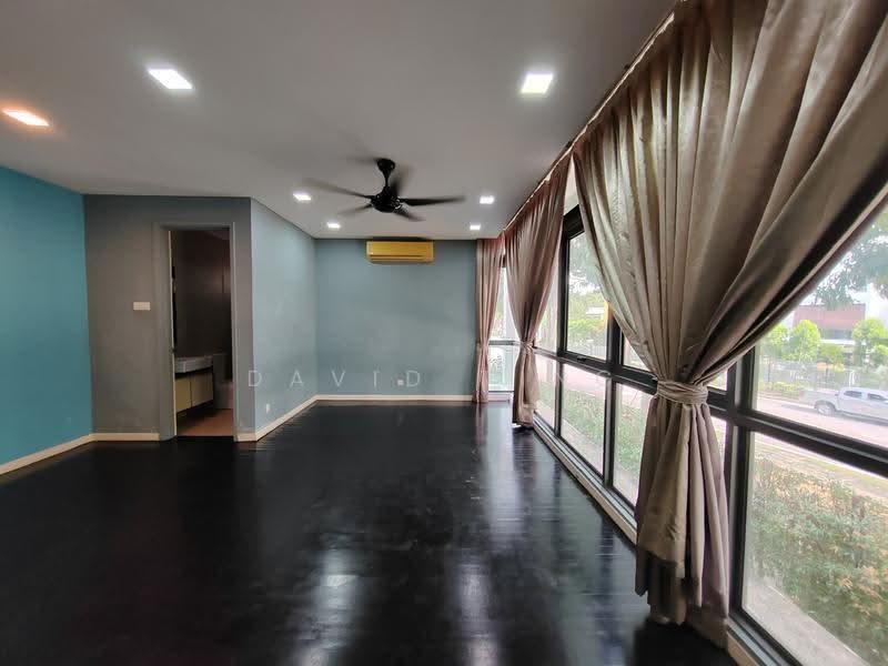 Semi-Detached House for Sale in Lake Fields (Sungai Besi) - David Ting - Living Room - PropertyGuru.com.my