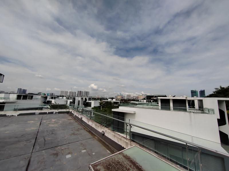 Semi-Detached House for Sale in Lake Fields (Sungai Besi) - David Ting - Exterior - PropertyGuru.com.my