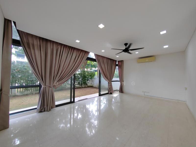 Semi-Detached House for Sale in Lake Fields (Sungai Besi) - David Ting - Living Room - PropertyGuru.com.my
