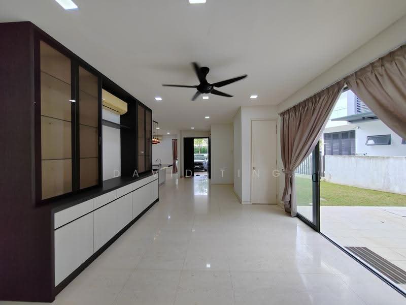 Semi-Detached House for Sale in Lake Fields (Sungai Besi) - David Ting - Living Room - PropertyGuru.com.my