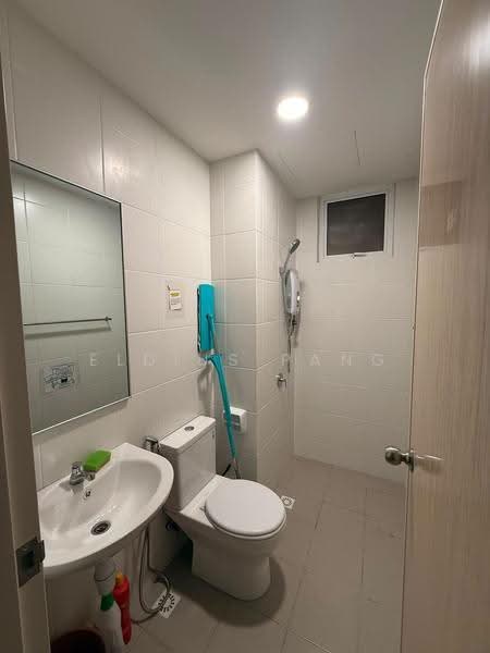 Kondominium untuk Disewa di Ideal Residency - Eldius Pang - Bathroom - PropertyGuru.com.my