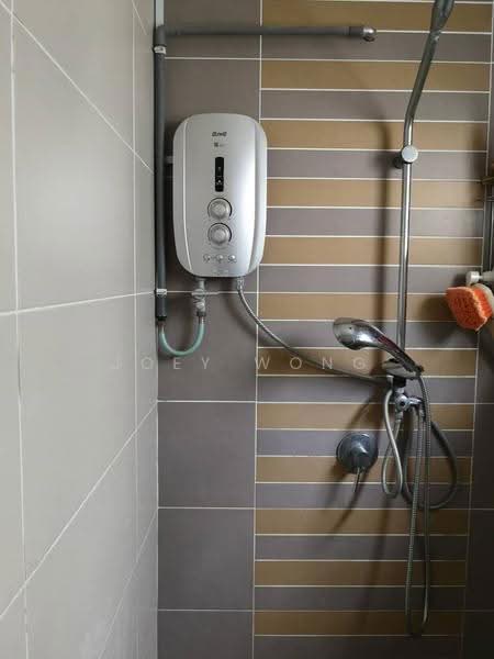 Rumah Bandar untuk Disewa di 16 Sierra (Puchong) - Joey Wong - Bathroom - PropertyGuru.com.my