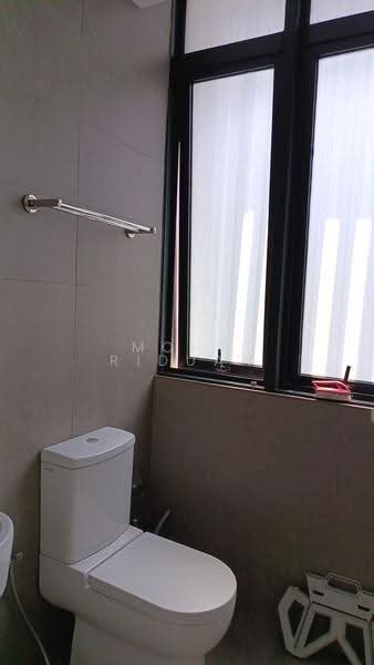 Service Residence for Sale at H2O Residences - Mohd Riduan - Bathroom - PropertyGuru.com.my