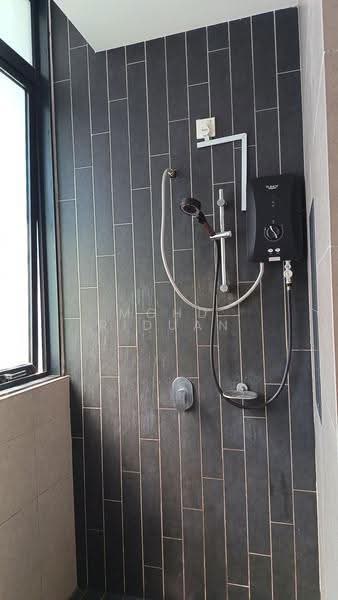 Service Residence for Sale at H2O Residences - Mohd Riduan - Bathroom - PropertyGuru.com.my