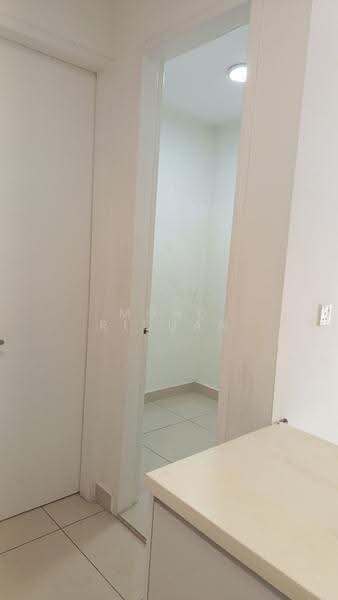 Service Residence for Sale at H2O Residences - Mohd Riduan - Interior - PropertyGuru.com.my
