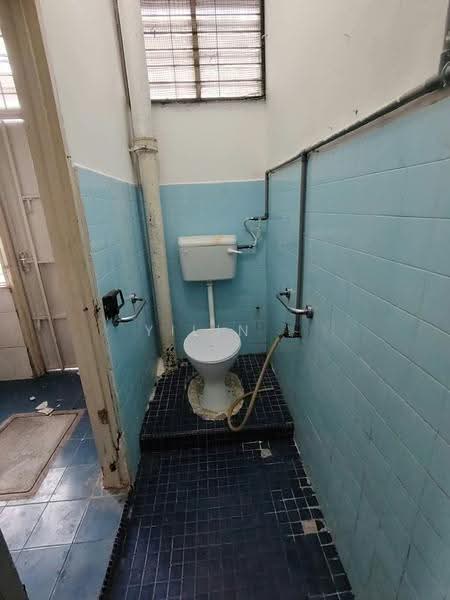 1-storey Terraced House for Sale in Taman Sejahtera (Bukit Mertajam) - Yilin . - Bathroom - PropertyGuru.com.my