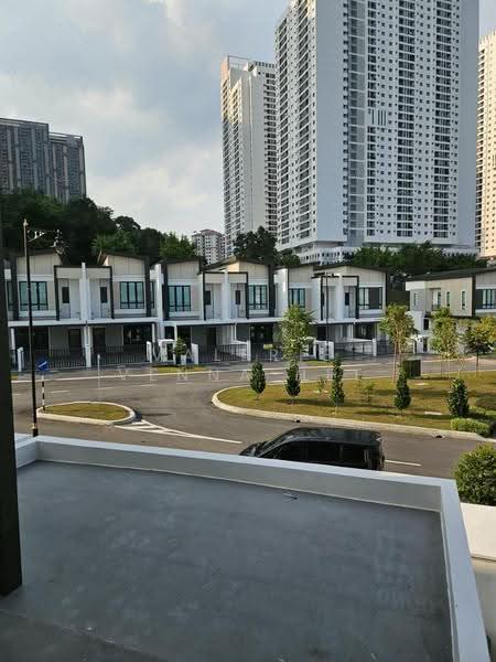2-storey Terraced House for Rent in Legasi 4 (Puchong) - Valerie Venna Hee - Exterior - PropertyGuru.com.my