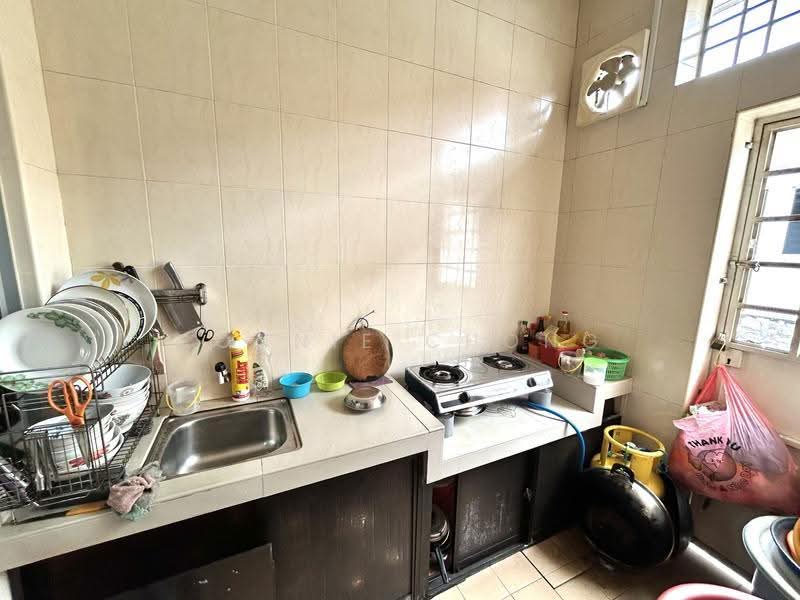 Rumah Teres 1-Tingkat untuk Dijual di Taman Bukit Galena (Seremban) - Connie Chong - Kitchen - PropertyGuru.com.my