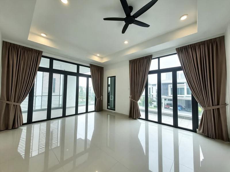 Bungalow House for Rent in Cyberjaya (Selangor) - David Tan - Living Room - PropertyGuru.com.my