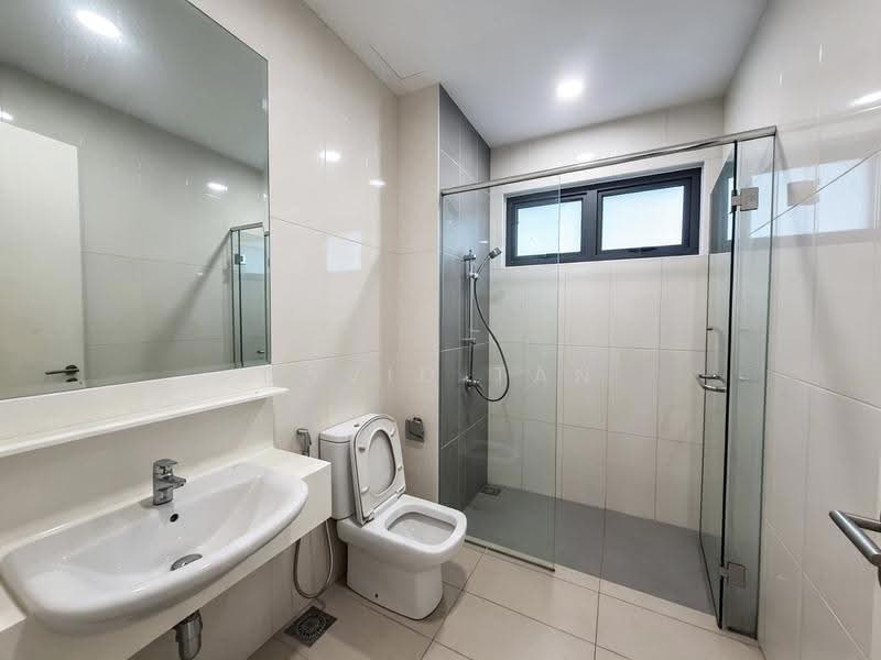 Bungalow House for Rent in Cyberjaya (Selangor) - David Tan - Bathroom - PropertyGuru.com.my