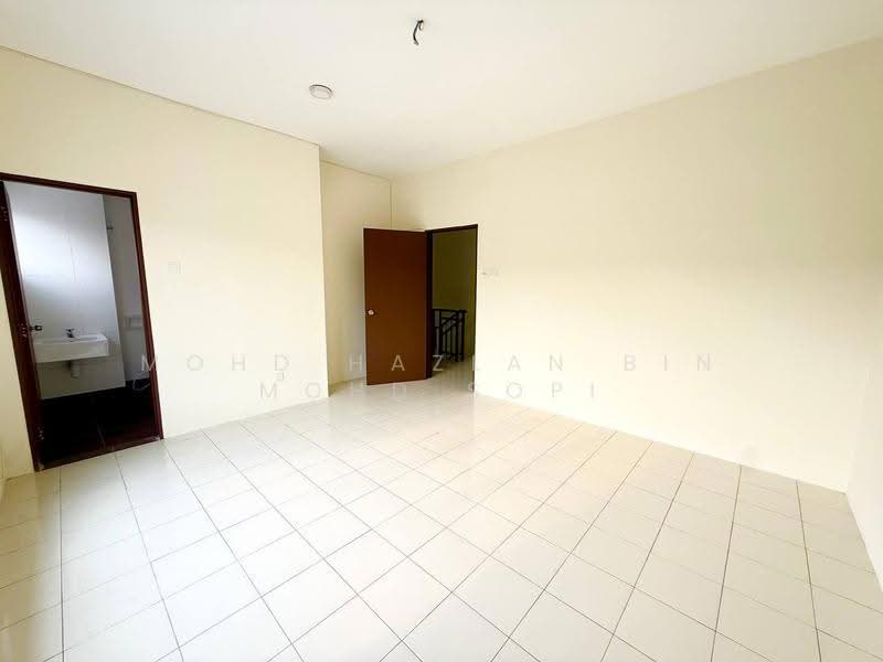 2-storey Terraced House for Sale in Saujana Utama (Selangor) - Mohd Hazlan bin Mohd Sopi - PropertyGuru.com.my